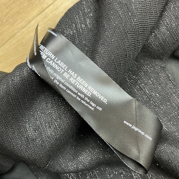 KAY UNGER OLYMPIA WALK THRU JUMPSUIT BLACK, SIZE 4. 0805 - Picture 6 of 7